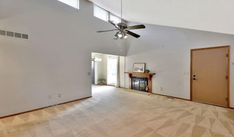 6420 E Rodeo St, Bel Aire, KS 67226