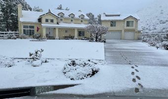 32201 Joaquin Dr, Acton, CA 93510