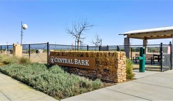 1819 Pacific Rd S, Madera, CA 93636