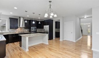 15365 Eagle Creek Way, Apple Valley, MN 55124
