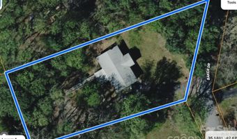 33 Baker Dr, Asheville, NC 28806