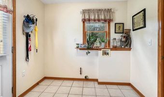 401 David Cir, Arena, WI 53503