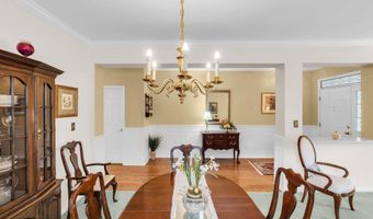 18 Powderhorn Way, Allentown, NJ 08501