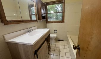 1618 Douglas Ave, Ames, IA 50010
