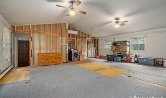 970 Buttrick Ave SE, Ada, MI 49301