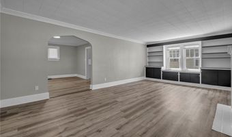 881 Valdes Ave, Akron, OH 44320