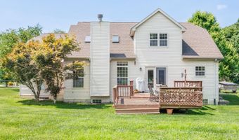 210 Evergreen Dr, Batesville, IN 47006