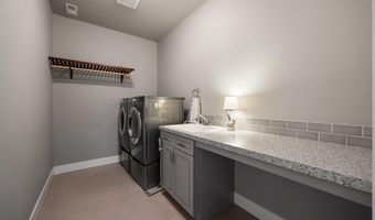 20702 E Berry Dr, Benton City, WA 99320