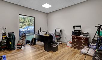 282 Veterans Pkwy, Barnesville, GA 30204