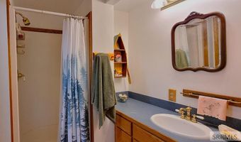 863 E Maple St, Ashton, ID 83420