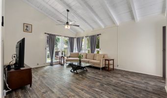 1069 Lunalilo Home Rd, Honolulu, HI 96825