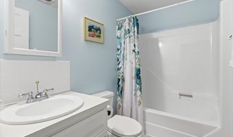27 Kennel Hill Dr, Beverly, MA 01915