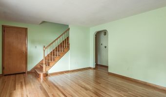 88 Rosemary Ln, Bristol, CT 06010