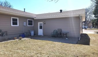 1607 SE 12th Ave, Aberdeen, SD 57401