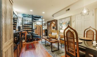 318 BAINBRIDGE St, Philadelphia, PA 19147