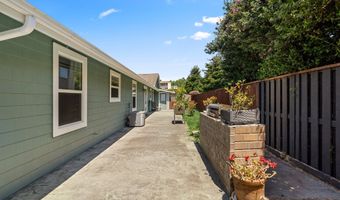 1315 HOMESTEAD Rd, Brookings, OR 97415