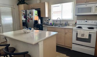17 Molehulehu Loop, Kahului, HI 96732