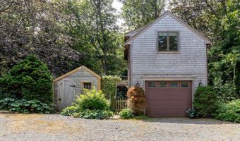 29 Sturgis Ln, Barnstable, MA 02630