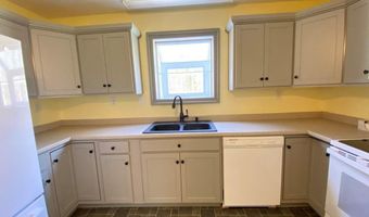 427 Muscadine Trl, Baskerville, VA 23915