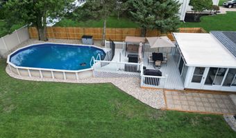 9049 VICTOR Ave, Jenison, MI 49428