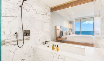 383 Kalaimoku St 3503, Honolulu, HI 96815