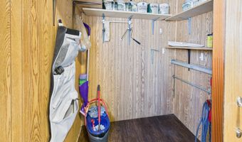 821 W 5th St, Anderson, IN 46016