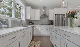 126 Harvard Ave, Auburn, NH 03032