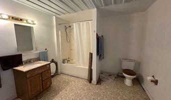540 Rolling Oak Dr, Big Sandy, TN 38221
