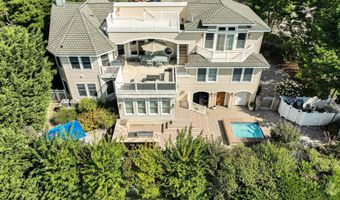 420 Nelson Ave, Beach Haven, NJ 08008