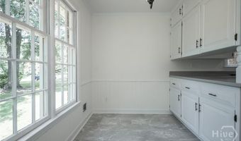 215 Lenox Rd, Athens, GA 30606