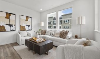 2818 Fifth St, Alameda, CA 94501
