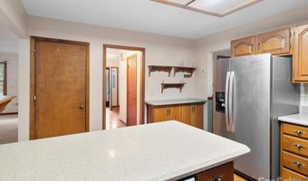 211 W Sondley Dr, Asheville, NC 28805