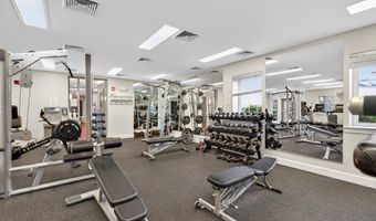 4163 S FOUR MILE RUN Dr 301, Arlington, VA 22204