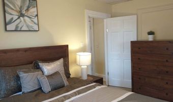 20 Temple St, Auburn, ME 04210