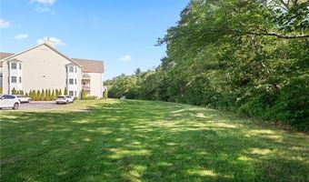 60 Saw Mill Dr 301, North Kingstown, RI 02852
