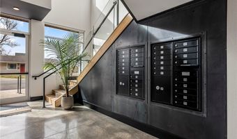 905 SE 4th St 210, Bentonville, AR 72712