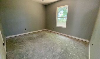364 Oak St, Austin, IN 47102