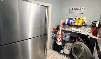 35 High St, Burrillville, RI 02859