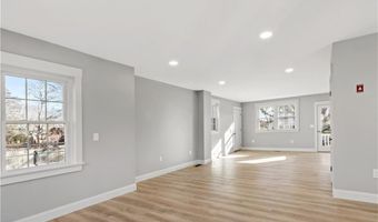 88 Burton St, Bristol, RI 02809