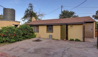 702 N 2nd St, Alpine, TX 79830