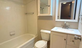 2030 N ADAMS St 1008, Arlington, VA 22201