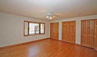 2405 E Miner St, Arlington Heights, IL 60004