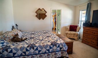 7190 E Red Barrel Rd, Yucca, AZ 86438