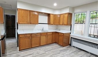 126 Goddard Ave B, Bridgeport, CT 06610