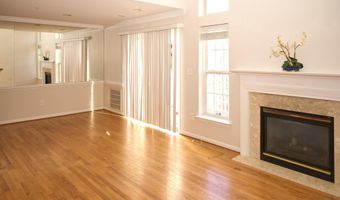 7701 HAYNES POINT Way 1909, Alexandria, VA 22315