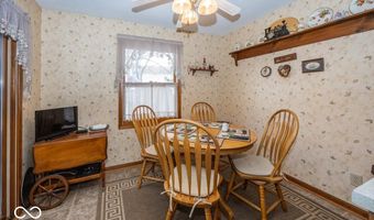 6943 Arjay Dr, Indianapolis, IN 46217