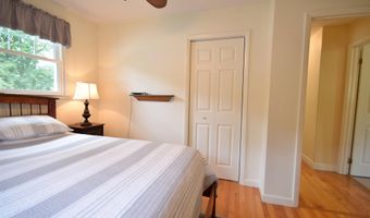 54 Faith St, Burlington, VT 05408
