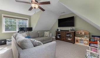 290 Station St, Coventry, RI 02816
