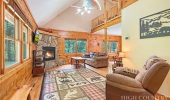 321 Grays Shadow Ln, Banner Elk, NC 28604