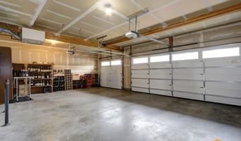 3008 Eaglek Bay Cir, Anchorage, AK 99515